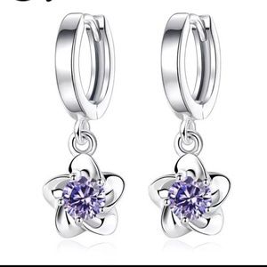 Flower shaped earrings 925 sterling silver